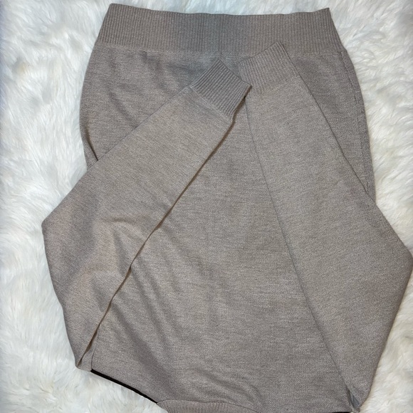 Men modern sweater zipper Leonardo Gavino - Picture 6 of 7